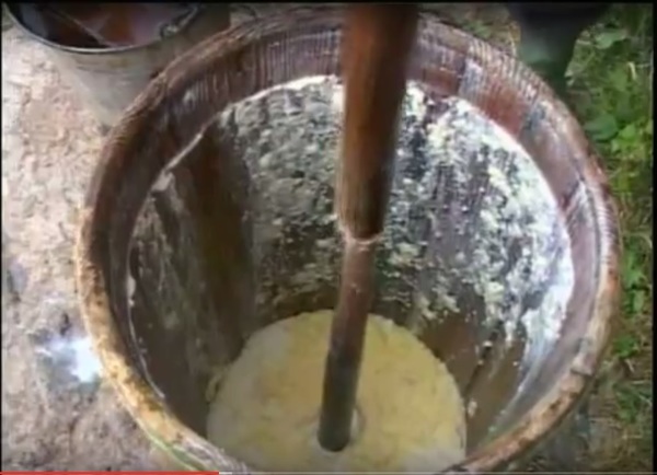 lavorazione-di-burro