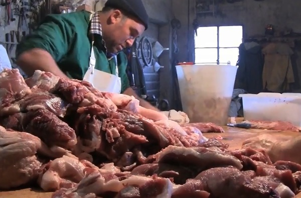lavorazione-di-carni-di-maiale