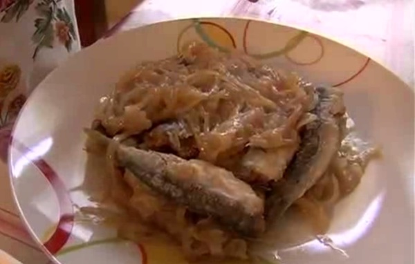 preparazione-delle-sarde-in-saor