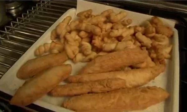 preparazione-di-pani-fritti-della-pianura-rodigina